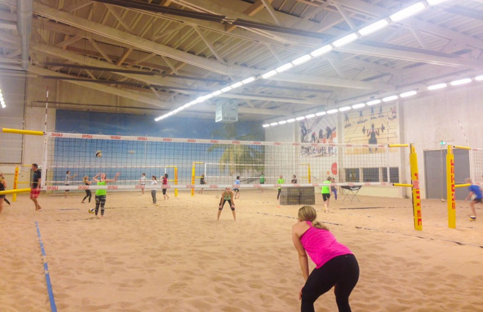 Indoor beach volleyball at Iksu sport