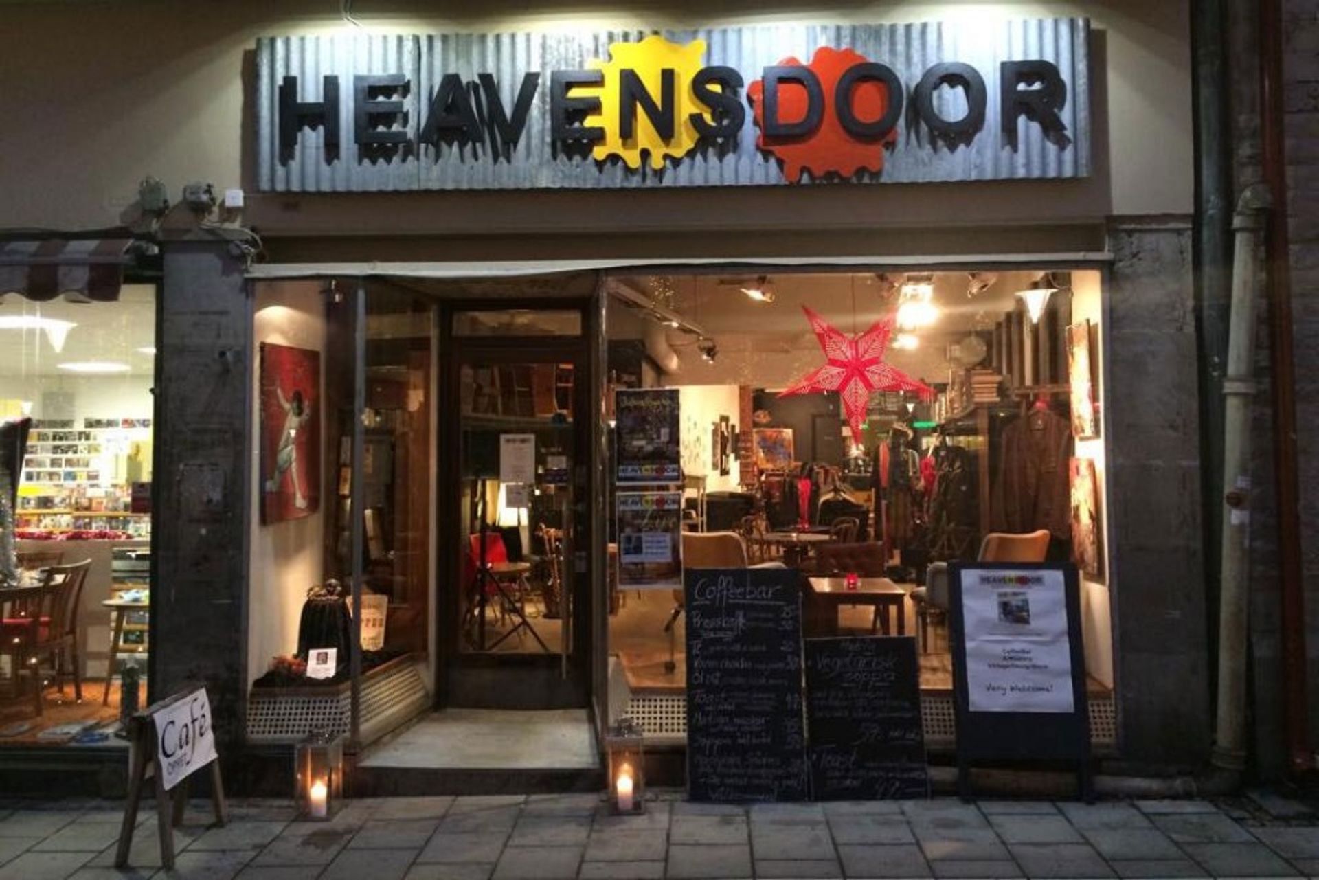 Heaven's Door, Music scenes in Örebro Sweden, Hong