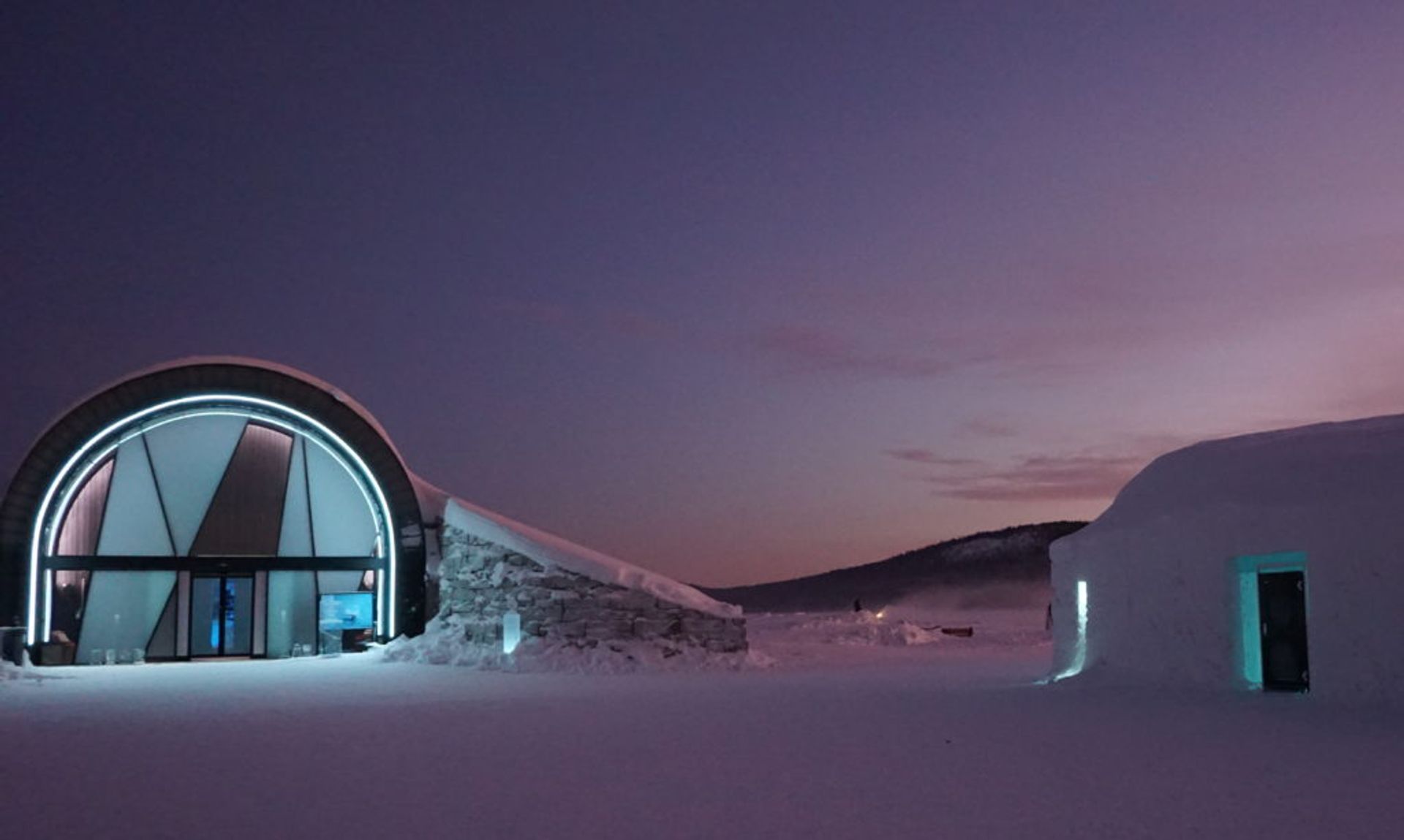 Visiting the Ice Hotel, Source: Inez