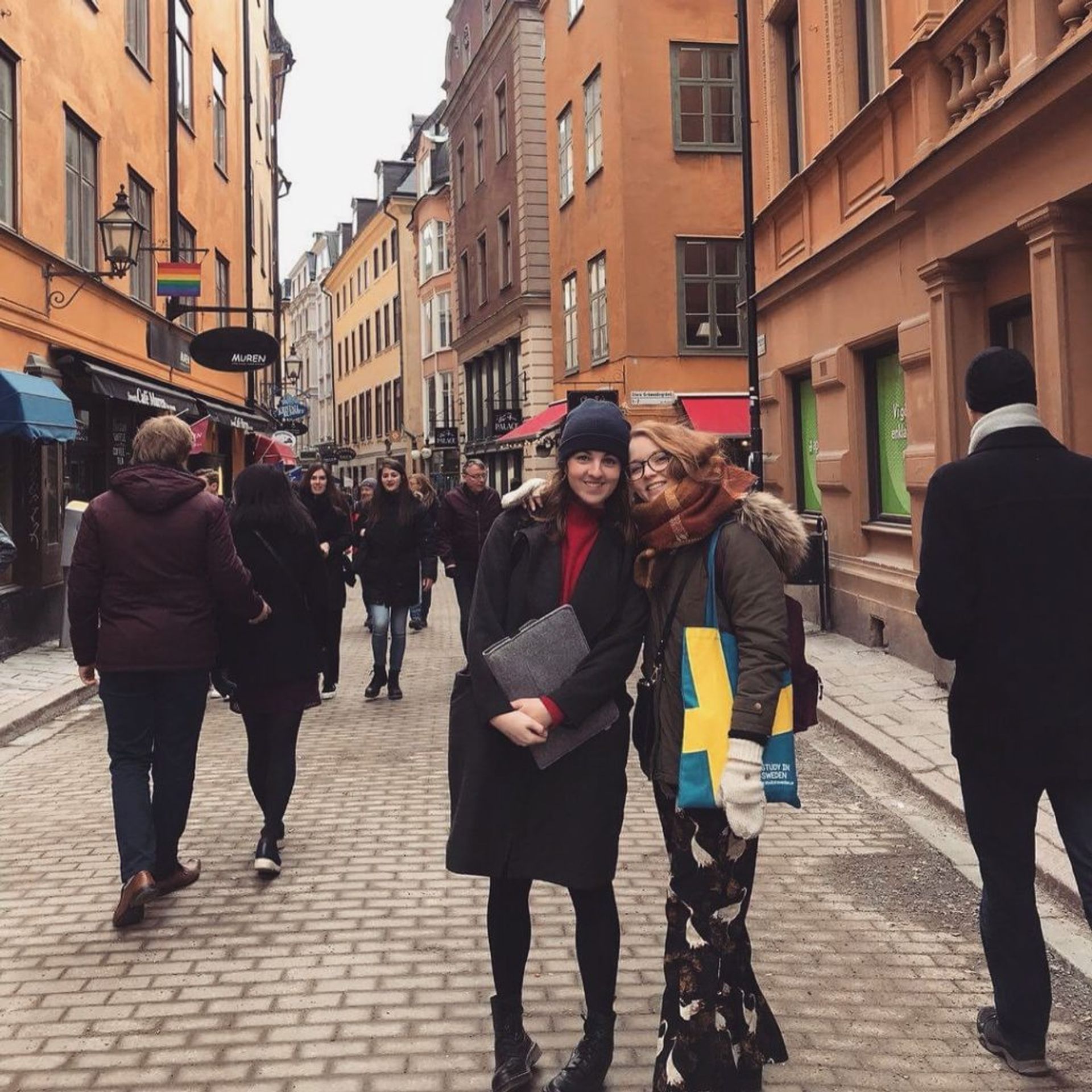 The author (me!) and a pal in Gamla Stan, Stockholm, March 2018