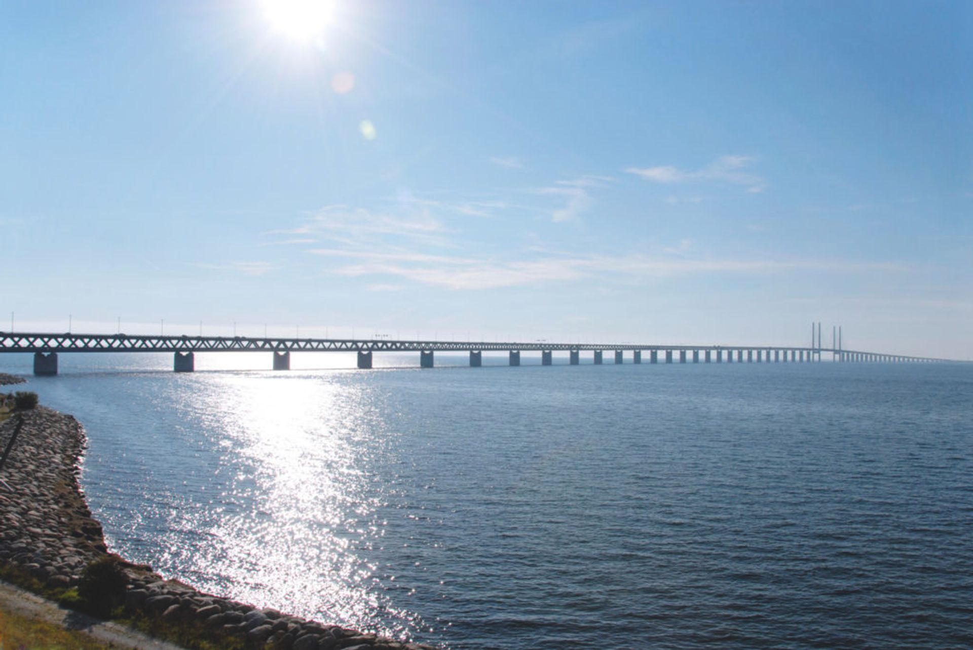 Öresund bridge that connects Sweden and Denmark (Source: Silvia Man/imagebank.sweden.se)