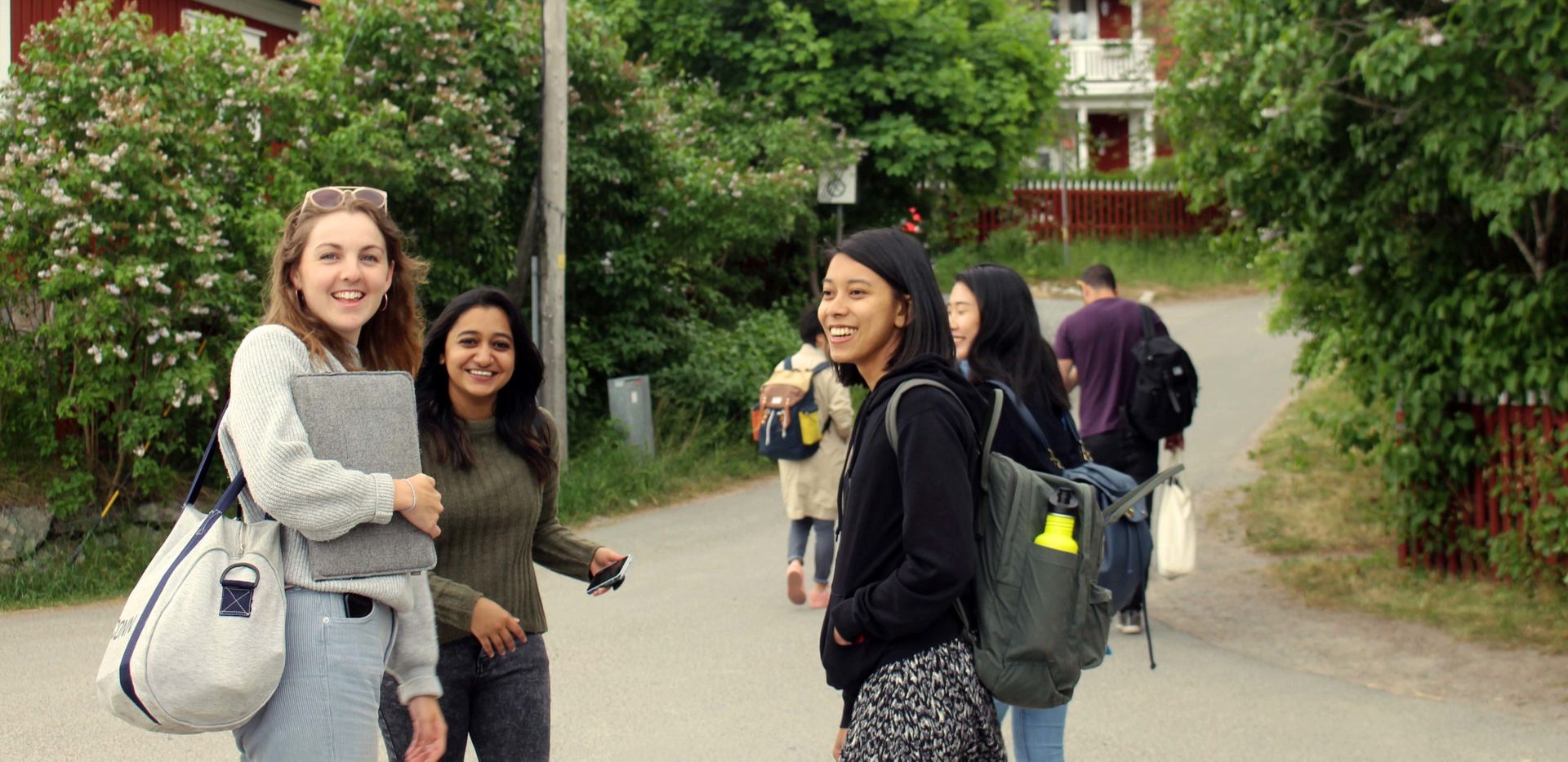 Emma, Supritha and I (Source: Hyunjin)