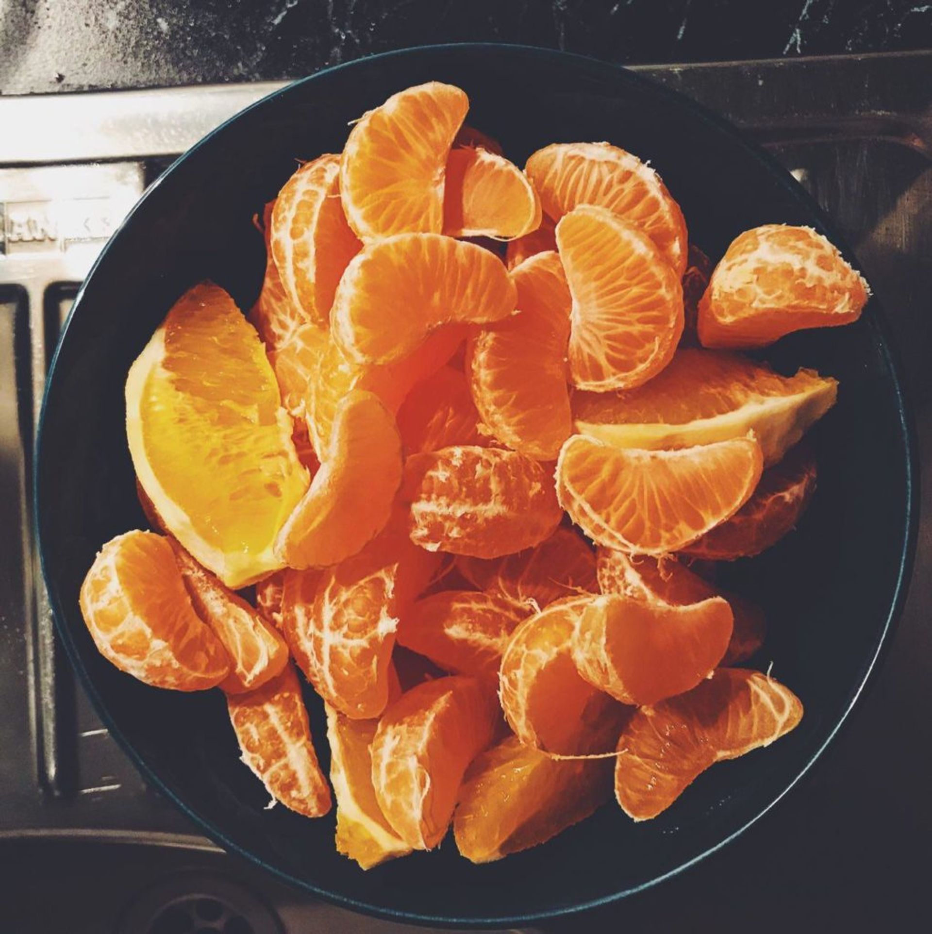 bowl full of fruits