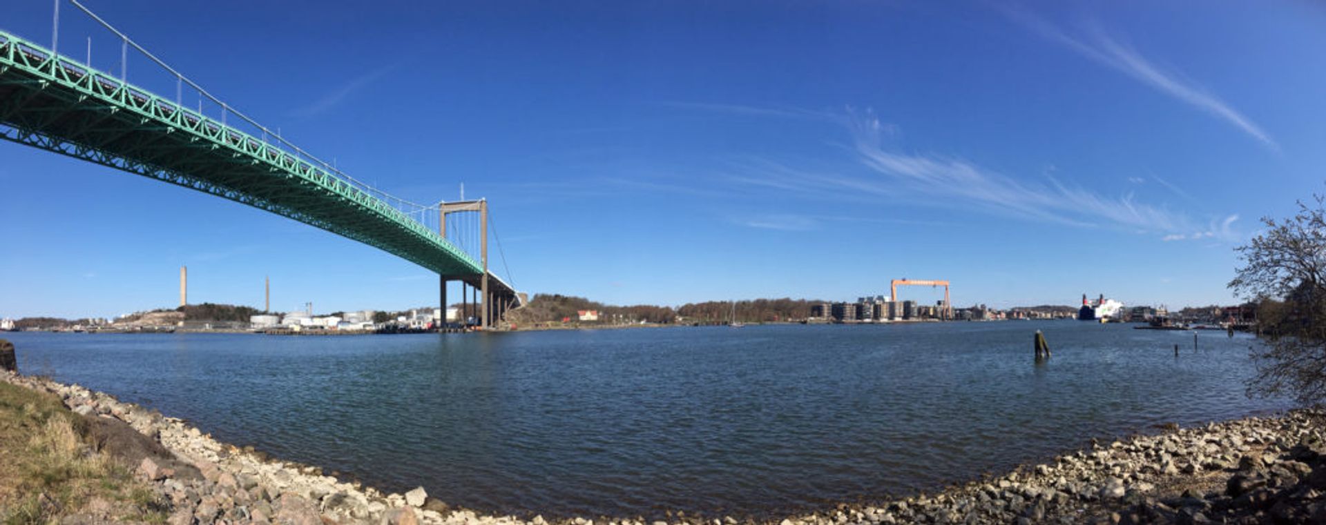 Götaälvbron bridge stretching across the river in Gothenburg