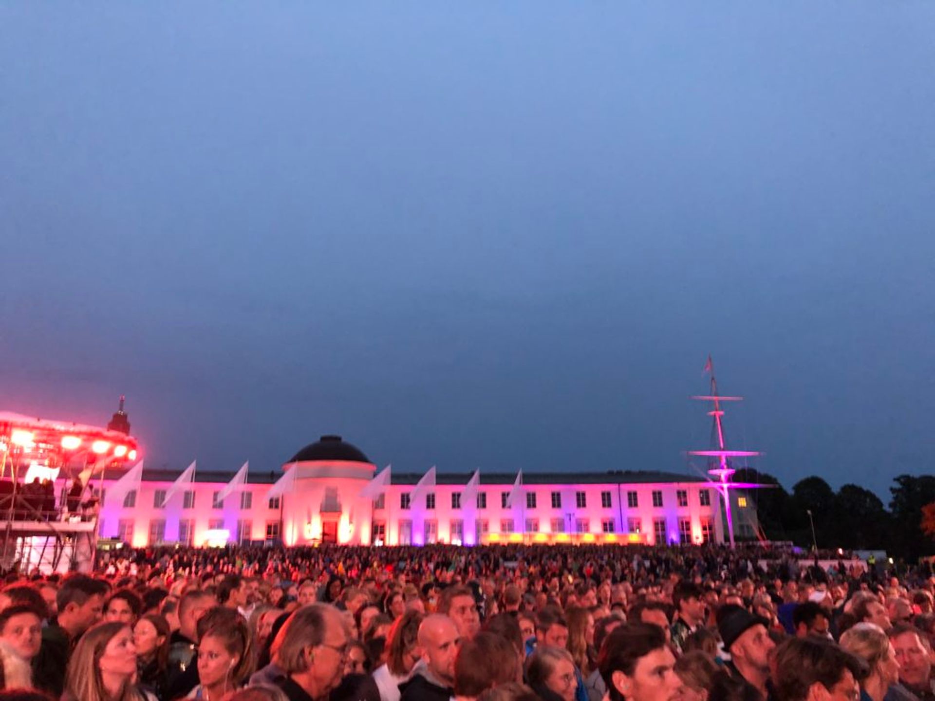 A large crowd at the Robyn concert.