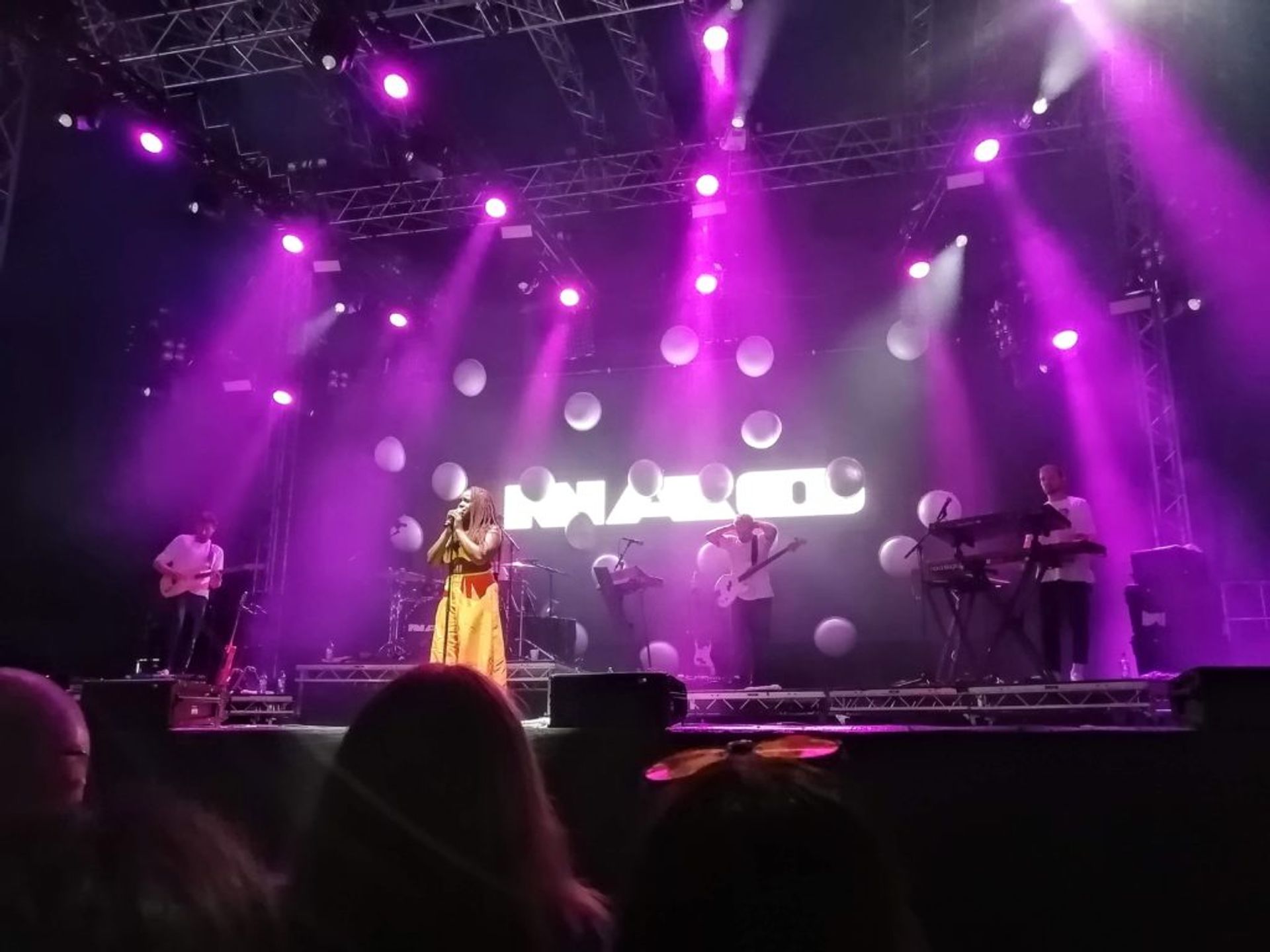 Nao performing at Way Out West