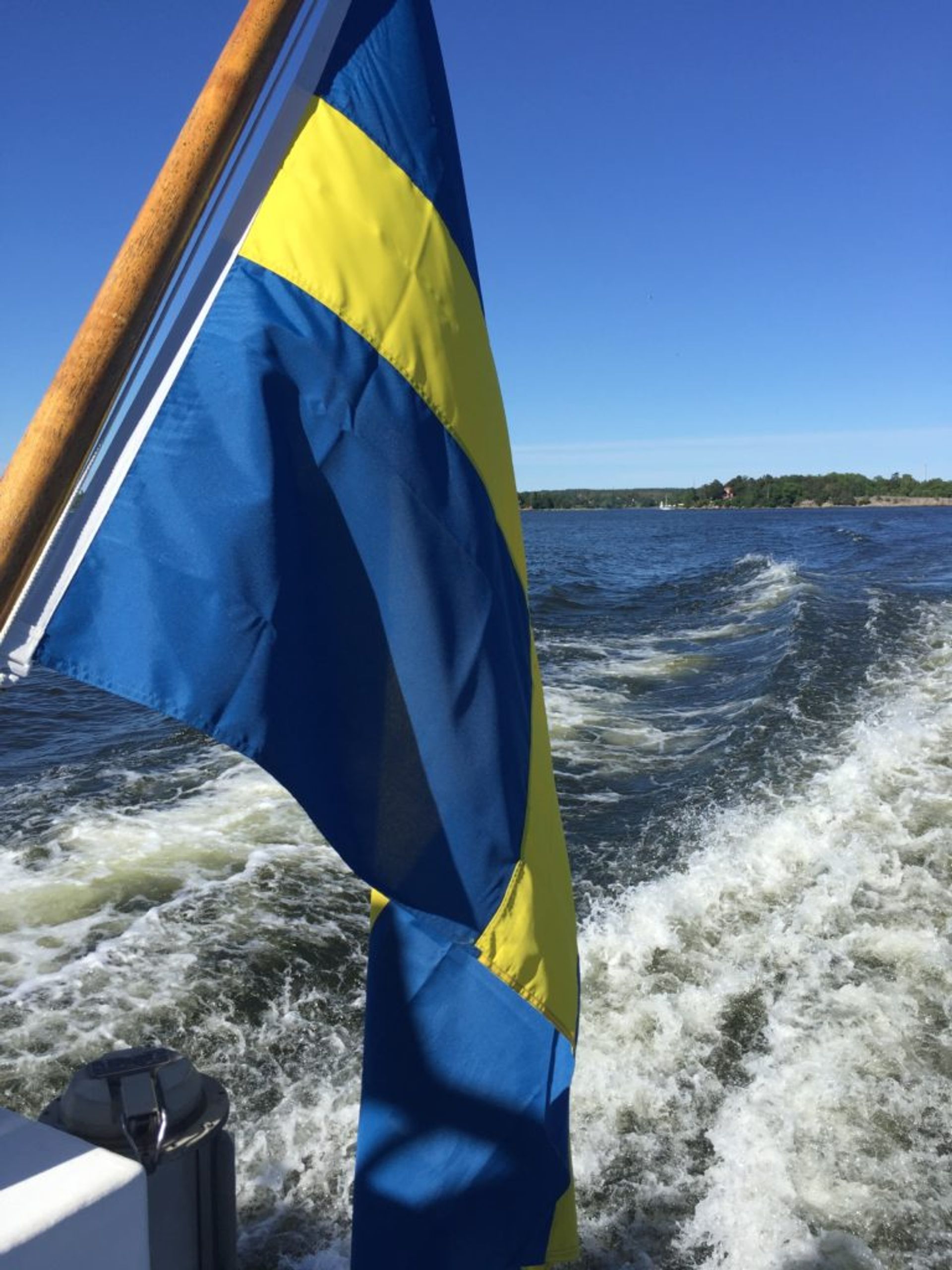 Boat and Swedish flag, 2018