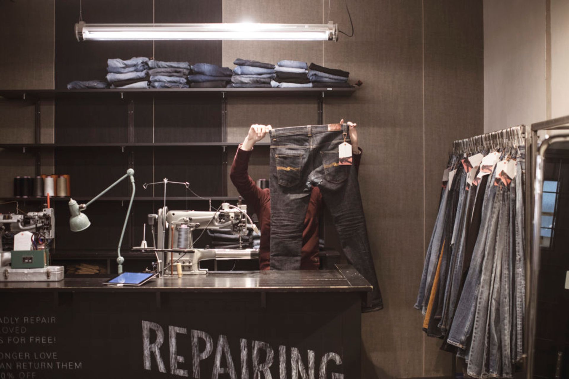 Nudie Jeans repair shopp.