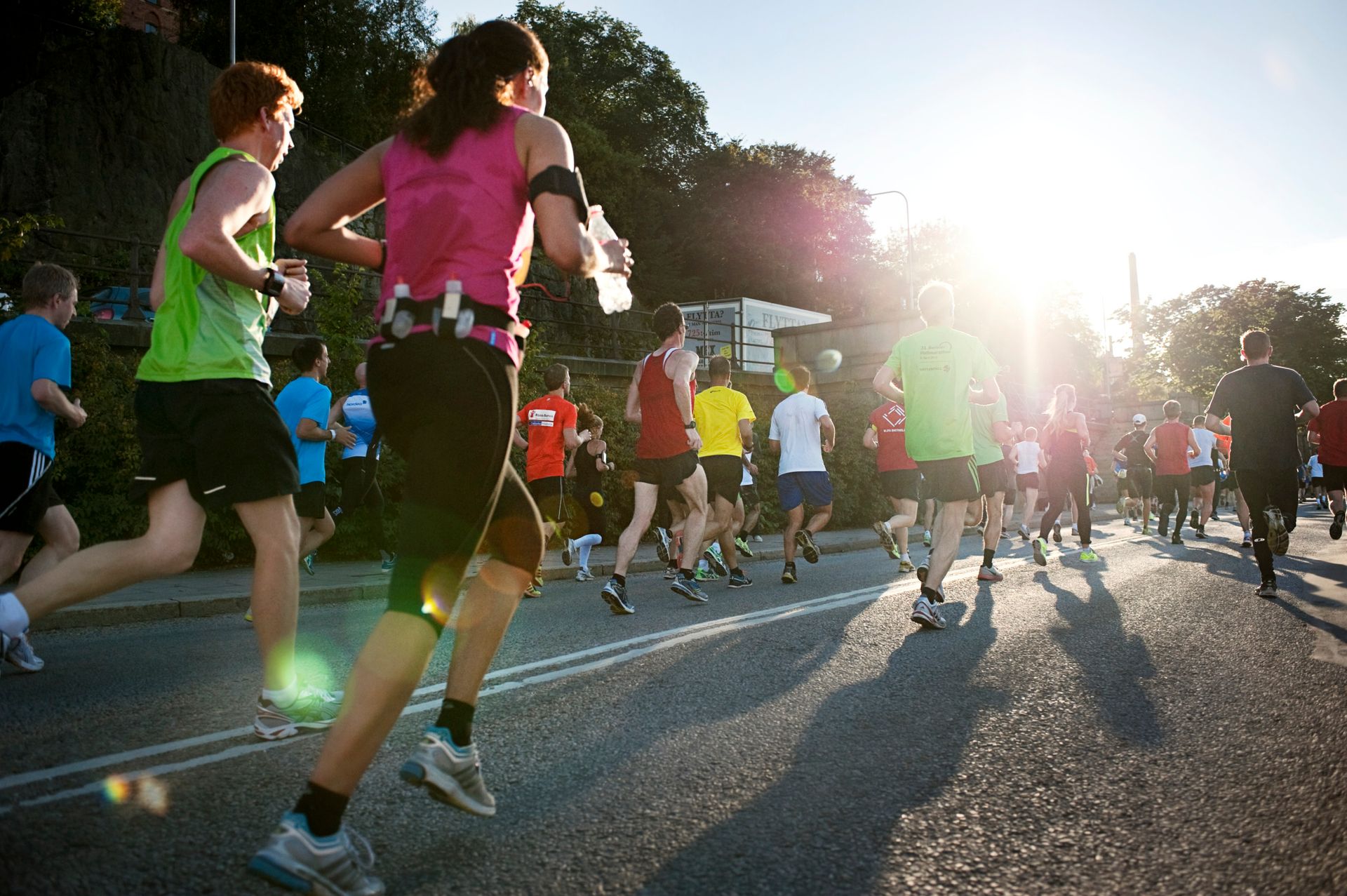 People running the Stockholm marathon.