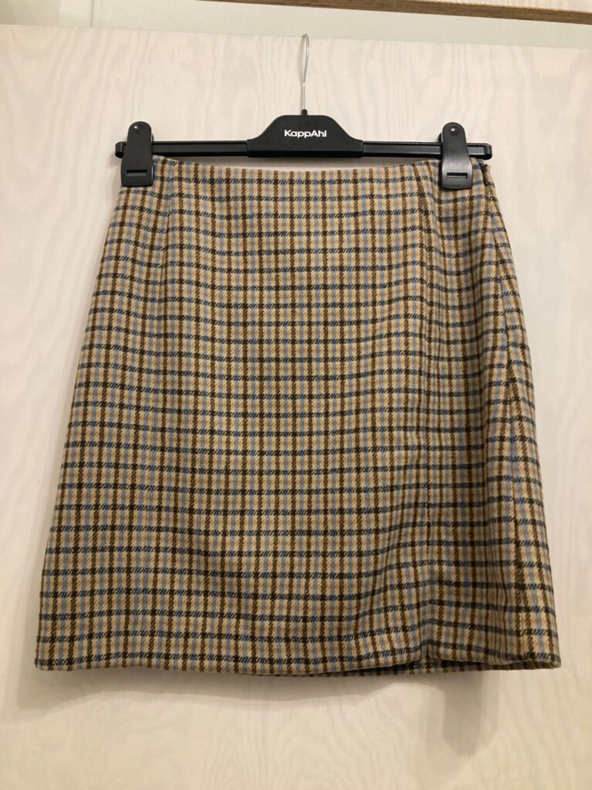 A short skirt.