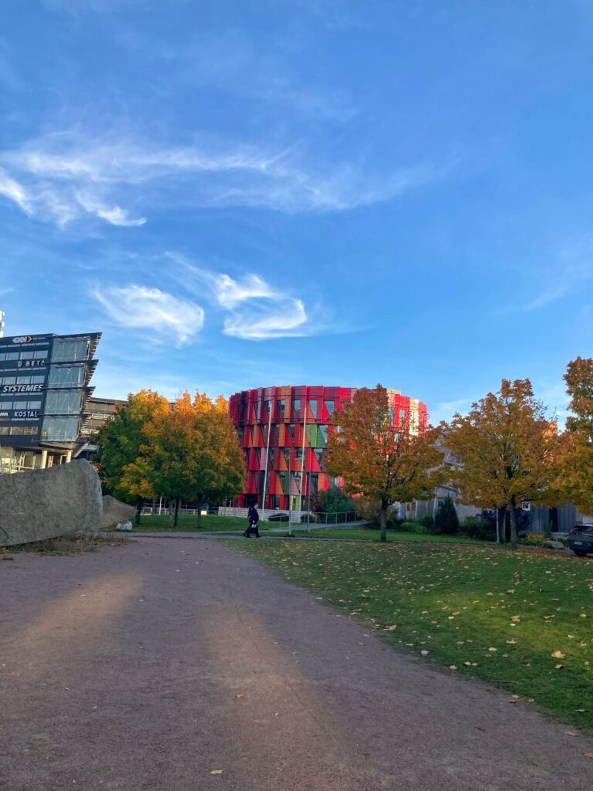 Library building at Lindholmen Campus. 