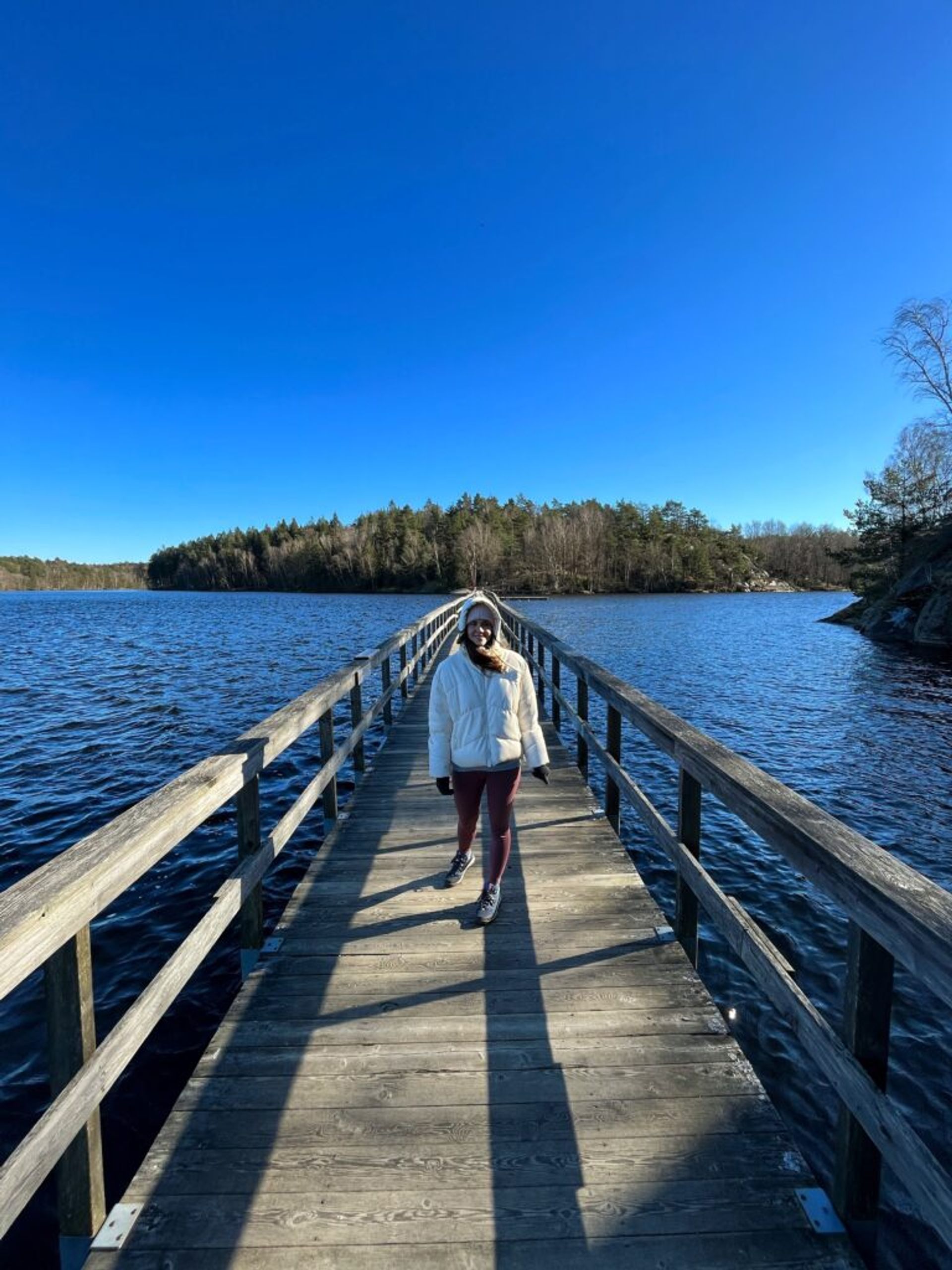 A girl at Stora Delsjön.