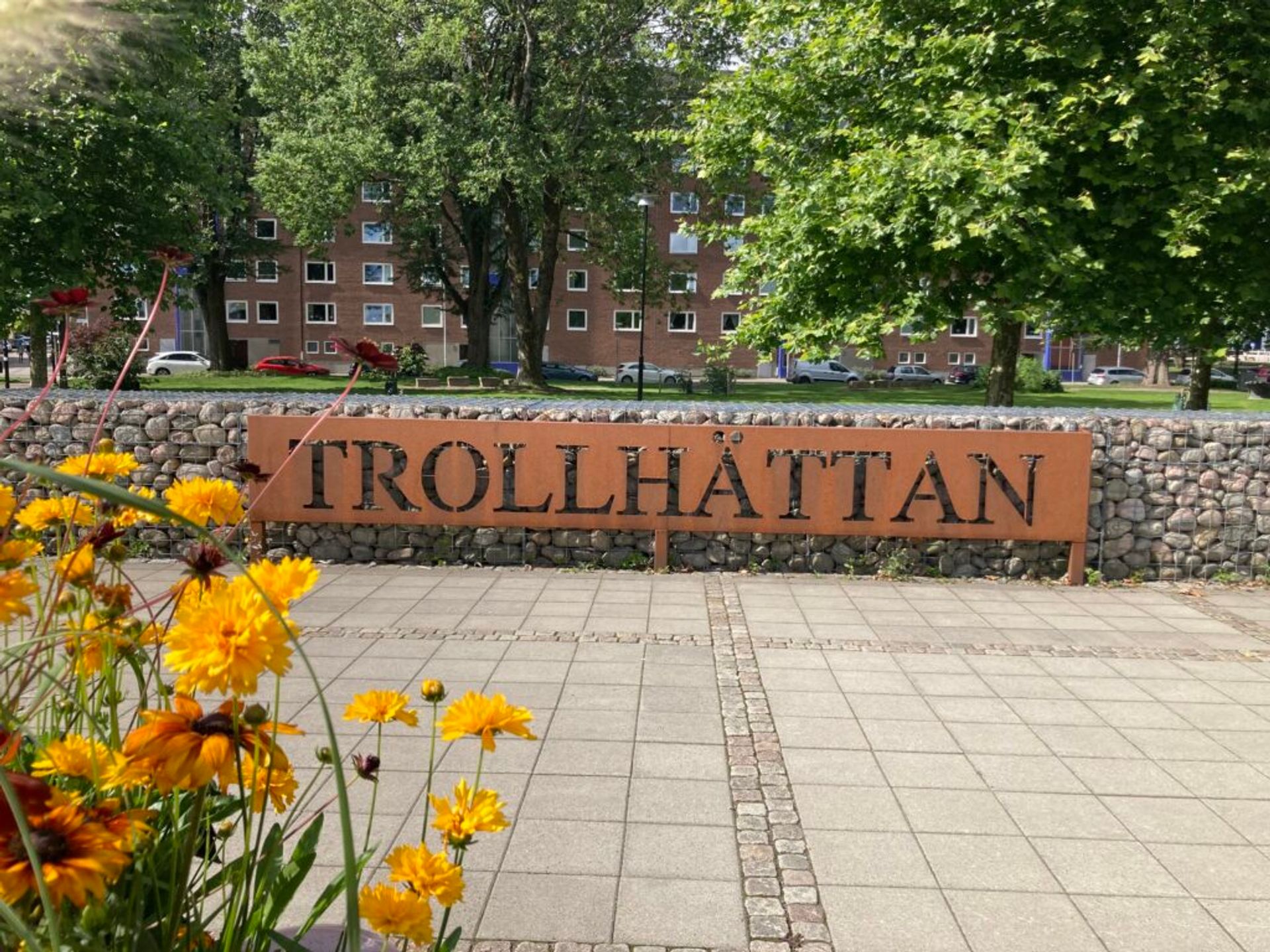 Trollhattan sign