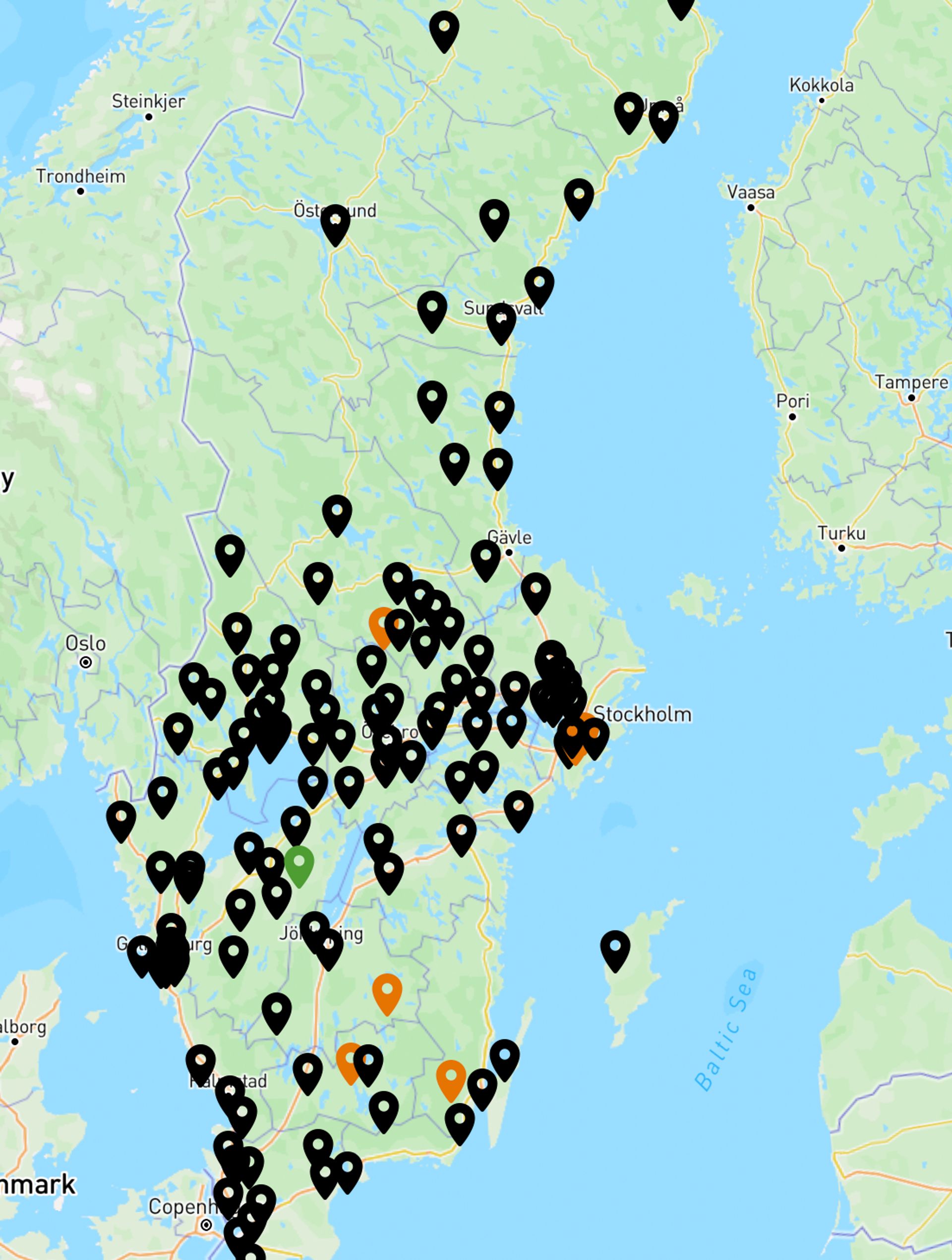 Screenshot from Fritidsbanken.se showing center locations across Sweden